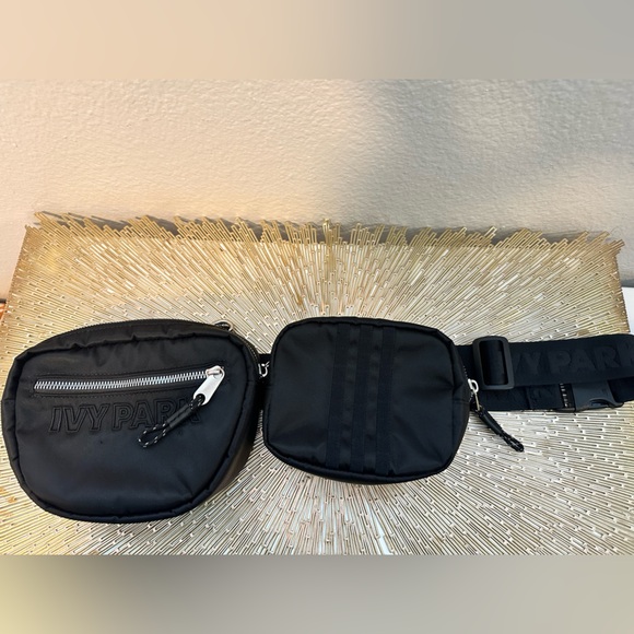 Adidas x ivy park belt bag (used) - Picture 2 of 6